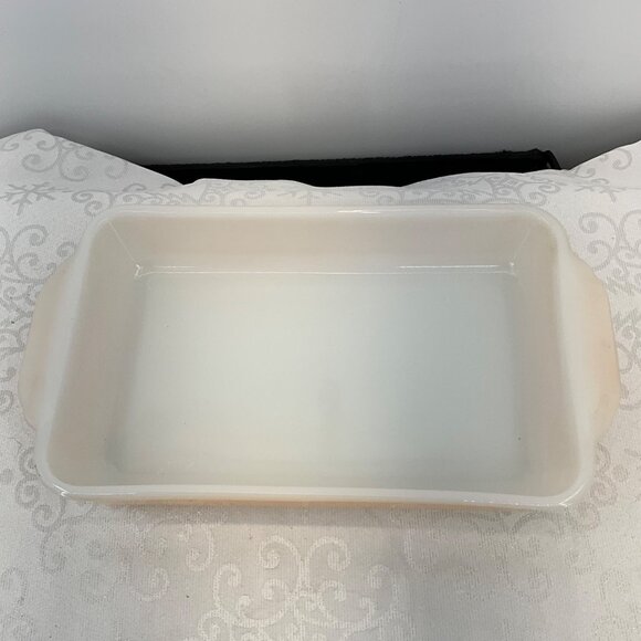 Vintage Pyrex Peach Lustre Loaf Baking Dish 1.5 Qt - Picture 2 of 6